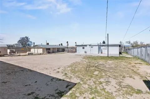 Exterior - 25441 W Main, Barstow, CA 92311 photo 5 of 8
