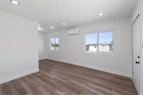 Living - 25441 W Main, Barstow, CA 92311 photo 7 of 9
