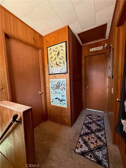 Entry Way - 785 County Dr, Crestline, CA 92325 photo 2 of 4
