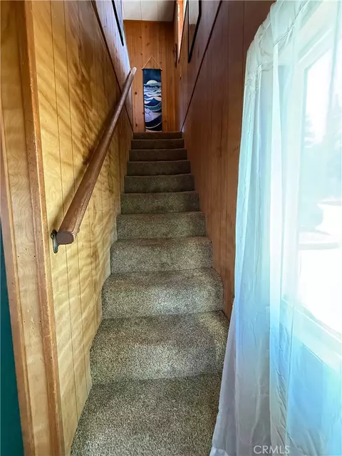 Entry Way - 785 County Dr, Crestline, CA 92325 photo 1 of 4