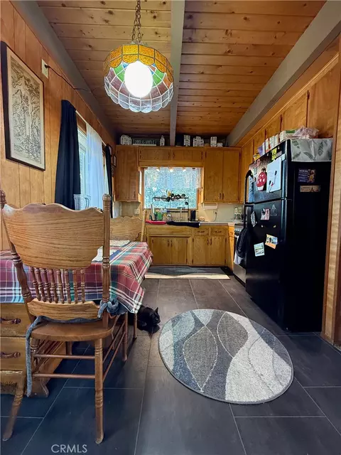 Kitchen - 785 County Dr, Crestline, CA 92325 photo 1 of 1