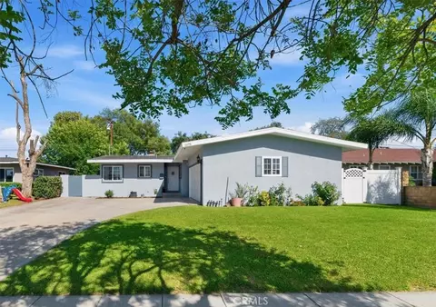 6698 Montclair Dr, Riverside, CA 92504