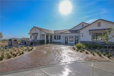 3550 W Emerson Ct, San Bernardino, CA 92407