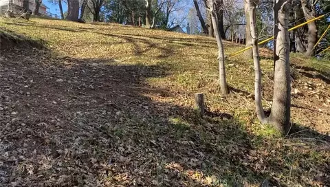 547 Arbula Dr, Crestline, CA 92325