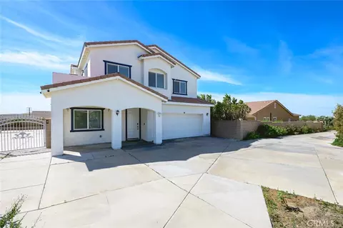 5491 N Pinnacle, San Bernardino, CA 92407