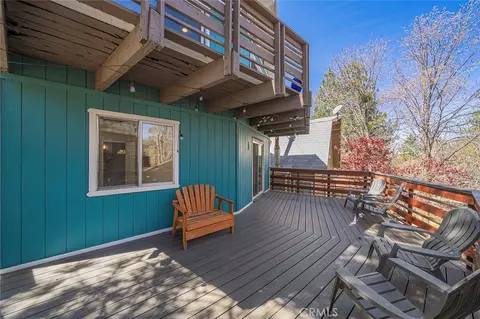 Exterior - 33080 Robin Ln, Arrowbear, CA 92382 photo 4 of 9