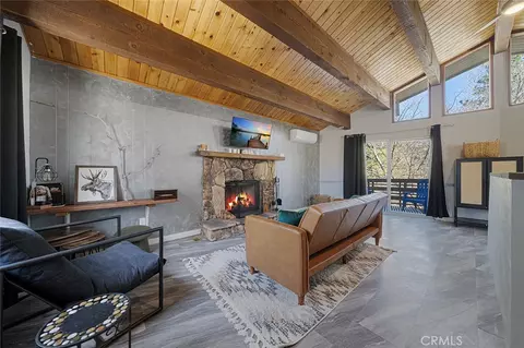 Living - 33080 Robin Ln, Arrowbear, CA 92382 photo 3 of 3