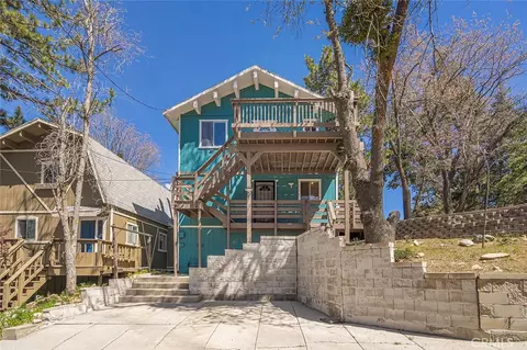 33080 Robin Ln, Arrowbear, CA 92382