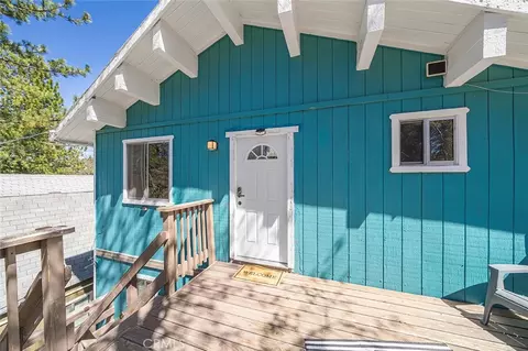 Exterior - 33080 Robin Ln, Arrowbear, CA 92382 photo 8 of 9