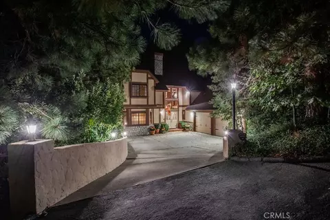 27801 St Bernard, Lake Arrowhead, CA 92352