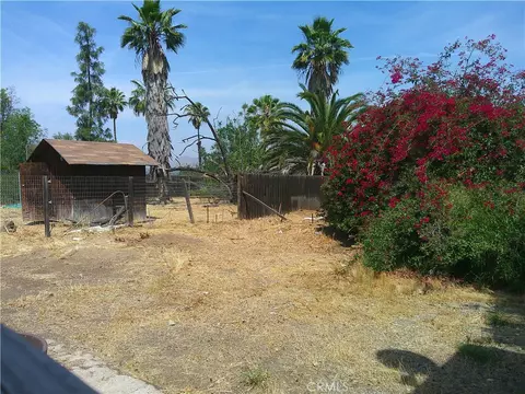 Exterior - 4500 Highland Pl, Riverside, CA 92506 photo 4 of 9