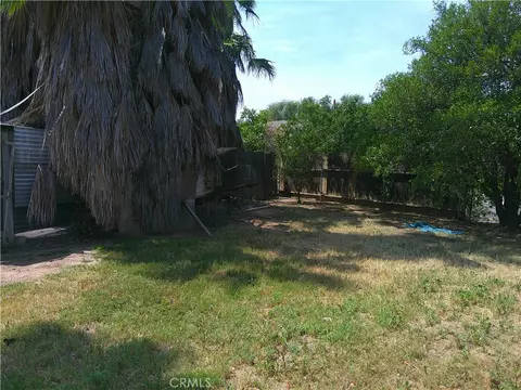 Exterior - 4500 Highland Pl, Riverside, CA 92506 photo 7 of 9