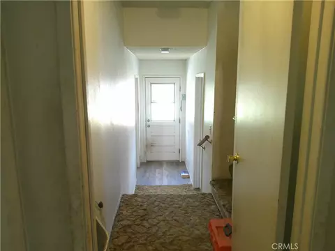 Entry Way - 4500 Highland Pl, Riverside, CA 92506 photo 3 of 4