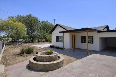 420 W K St, Colton, CA 92324