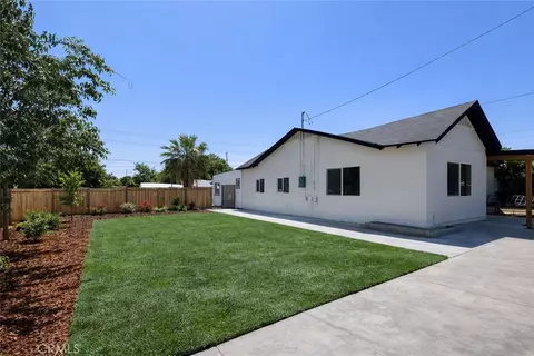 Exterior - 420 W K St, Colton, CA 92324 photo 3 of 3