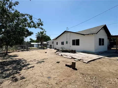 Exterior - 420 W K St, Colton, CA 92324 photo 1 of 3