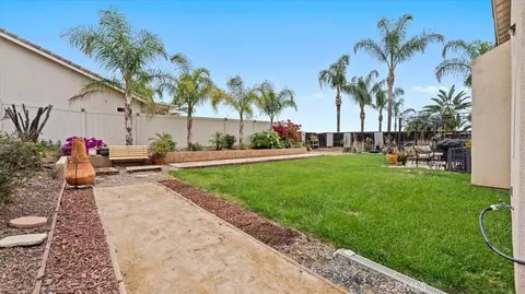 Exterior - 29082 La Ladera Rd, Menifee, CA 92584 photo 4 of 7