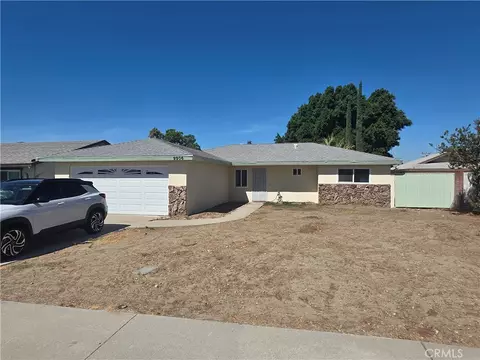 9906 Cypress Ave, Fontana, CA 92335
