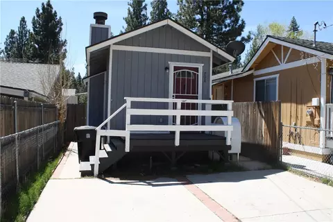 708 W Country Club Blvd, Big Bear City, CA 92314