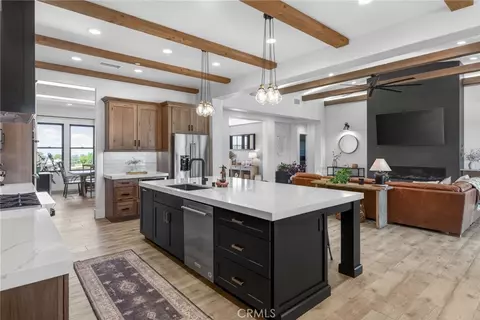 Kitchen - 8064 Gopher Gulch, Riverside, CA 92506 photo 4 of 9