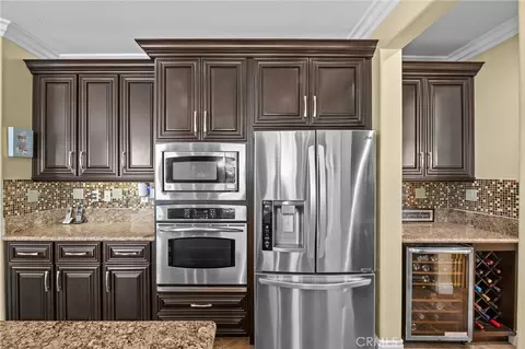 Kitchen - 9509 Kings Ct, Riverside, CA 92508 photo 5 of 5