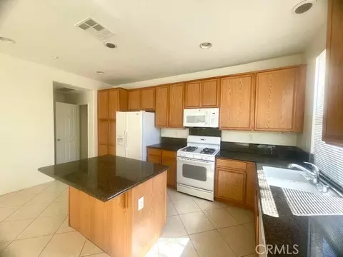 Kitchen - 7434 Freeport, Fontana, CA 92336 photo 1 of 2