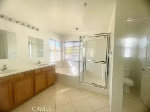 Bath - 7434 Freeport, Fontana, CA 92336 photo 1 of 1