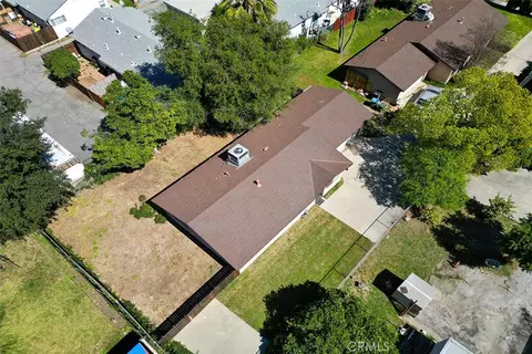 View/Area - 1909 N N Smt, Pasadena, CA 91103 photo 5 of 8
