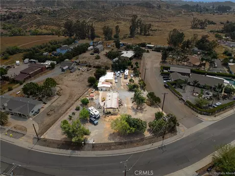 29120 Melby Dr, Lake Elsinore, CA 92532