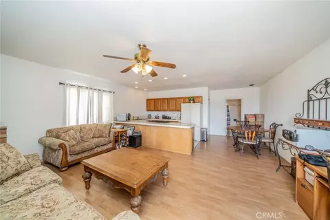 Living - 9980 Johnson, Phelan, CA 92371 photo 4 of 5