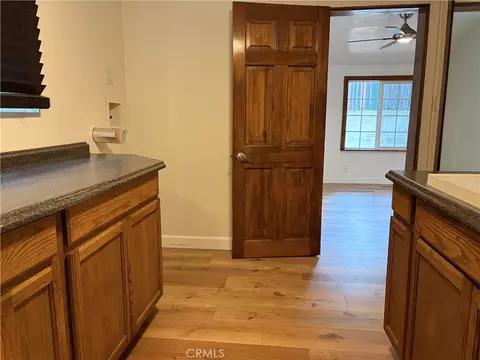 320 Sky View Ln, Crestline, CA 92325 photo 8