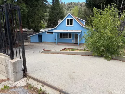 320 Sky View Ln, Crestline, CA 92325 photo 27
