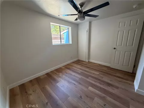 Bedroom - 320 Sky View Ln, Crestline, CA 92325 photo 4 of 9