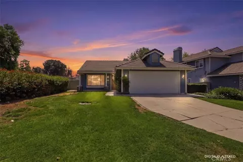 1742 Cambridge Cir, Redlands, CA 92374