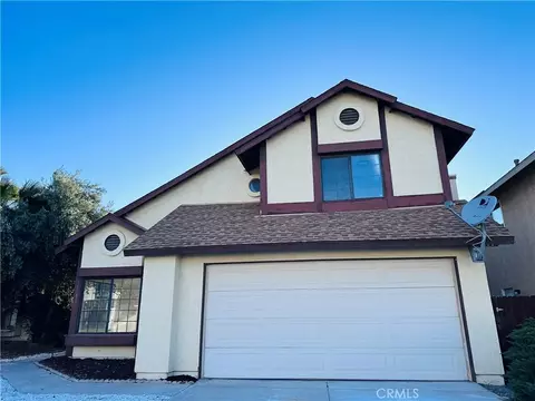 12218 Pluto Dr, Victorville, CA 92392