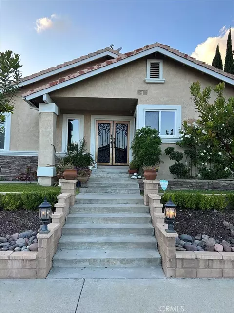 Exterior - 42 Rainbow Rdg, Phillips Ranch, CA 91766 photo 3 of 8