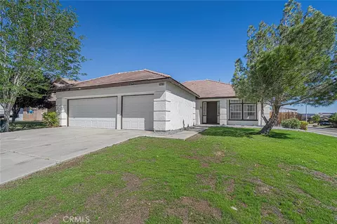 13290 Via Robles, Victorville, CA 92392