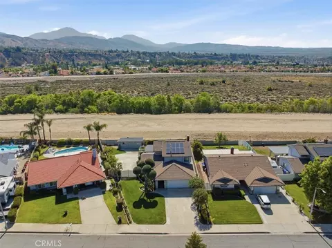 View/Area - 7003 Grove, Highland, CA 92346 photo 5 of 12