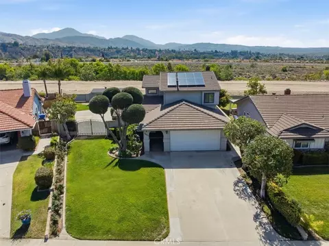 View/Area - 7003 Grove, Highland, CA 92346 photo 2 of 12