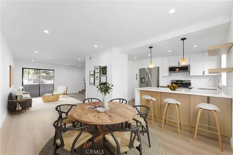10219 Pinewood #2, Tujunga, CA 91042