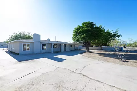 Exterior - 13383 Tutelo, Apple Valley, CA 92308 photo 1 of 7