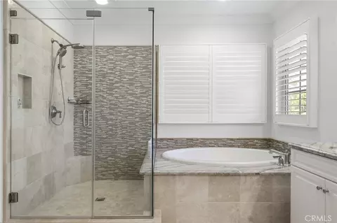 Bath - 45 Triana, Irvine, CA 92618 photo 3 of 4