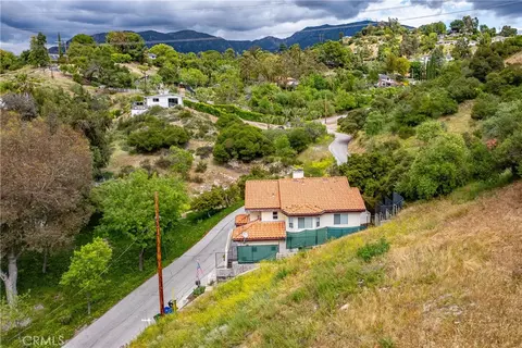 7266 Tranquil Dr, Tujunga, CA 91042 photo 10