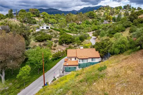 7266 Tranquil Dr, Tujunga, CA 91042 photo 10
