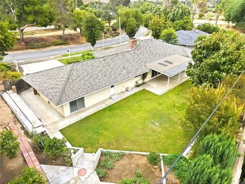 Exterior - 2145 Fairview Ave, Riverside, CA 92506 photo 4 of 4