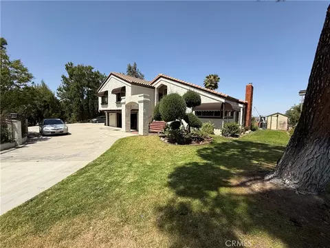 Exterior - 20370 Lakeridge, Perris, CA 92570 photo 2 of 15