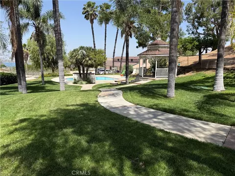 Exterior - 20370 Lakeridge, Perris, CA 92570 photo 4 of 15