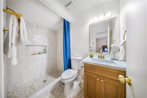 Bath - 5963 Rosario St, Chino, CA 91710 photo 2 of 4