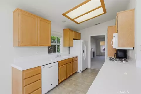 Kitchen - 173 S Mercedes, Fallbrook, CA 92028 photo 4 of 5