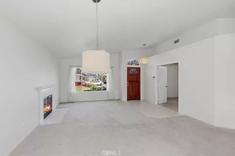 Living - 173 S Mercedes, Fallbrook, CA 92028 photo 4 of 9